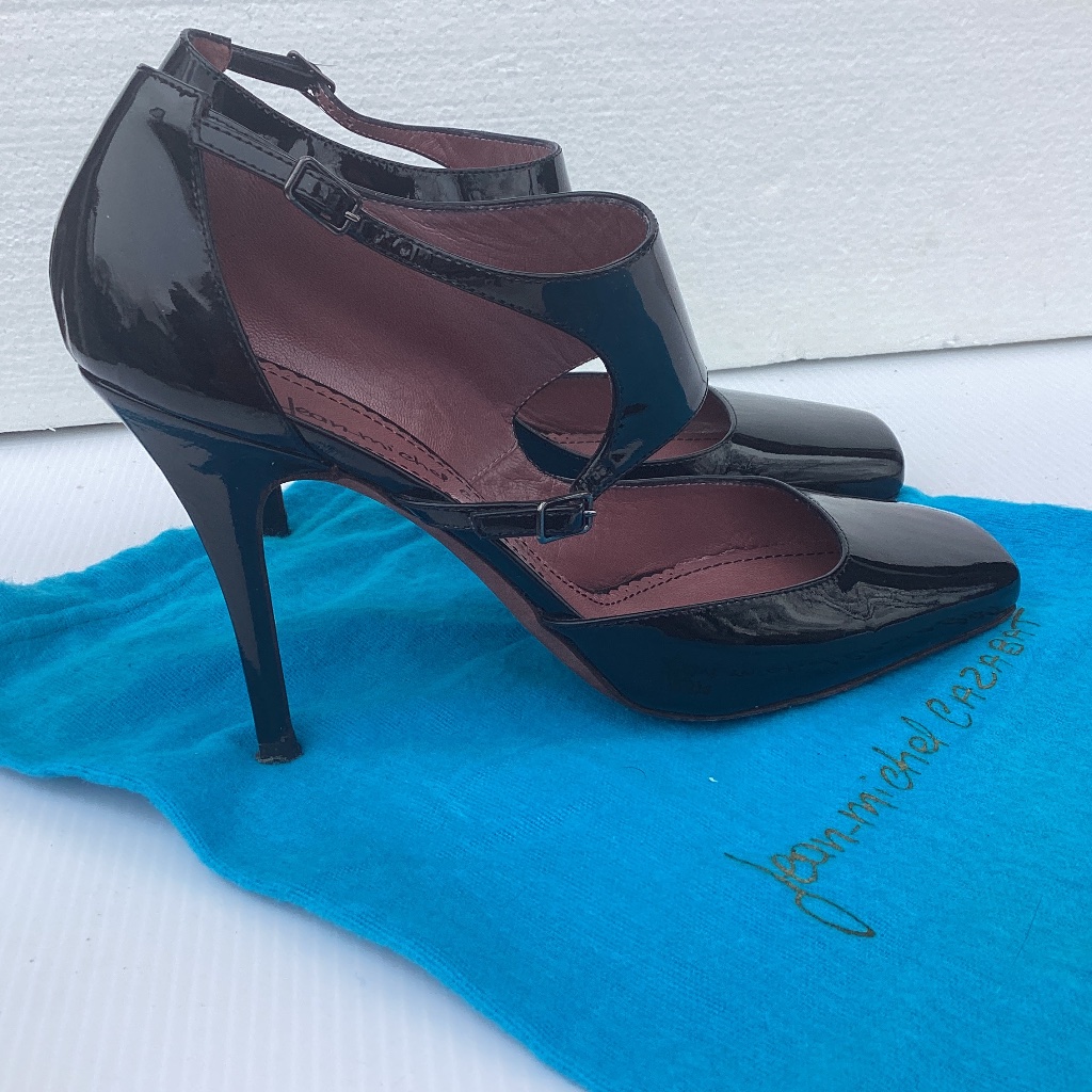 Jean-Michel Cazabat | Black Patent Leather Pumps With Buckle Closure Sz 37 / 6.5